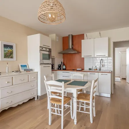 Agreable Et Terrasse A 2 Pas De La شقة ويميرو